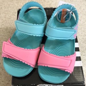 Toddler Adidas AltaSwim sandal, Size 6